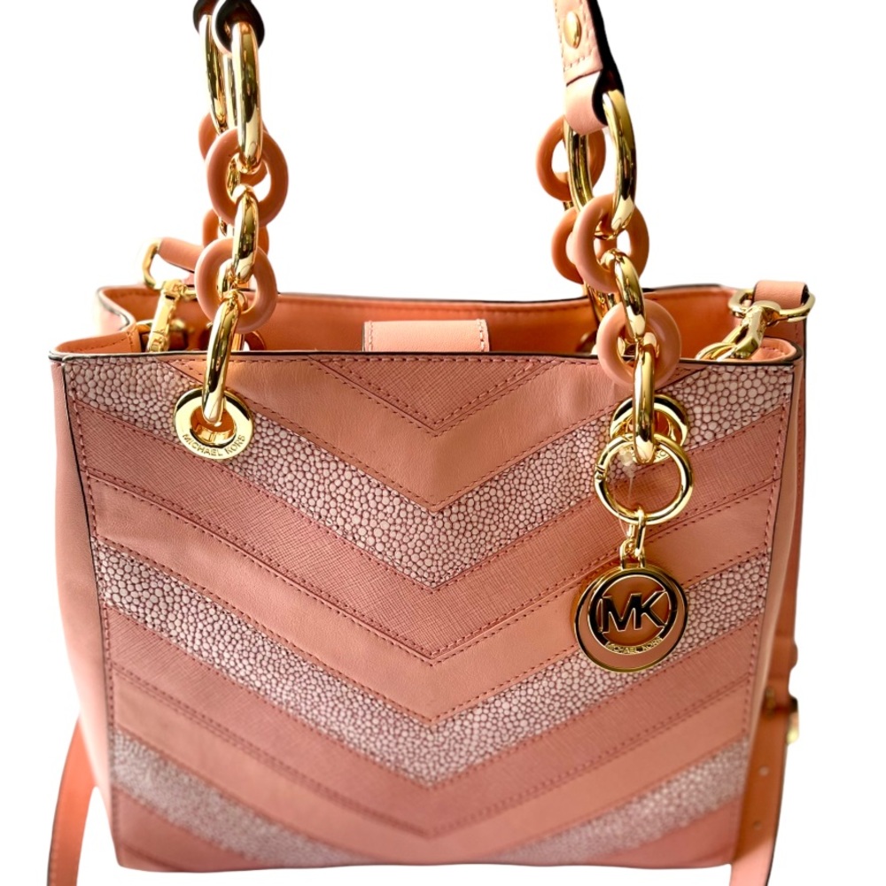 NWT Michael Kors Pink Leather Cynthia Shoulder Bag